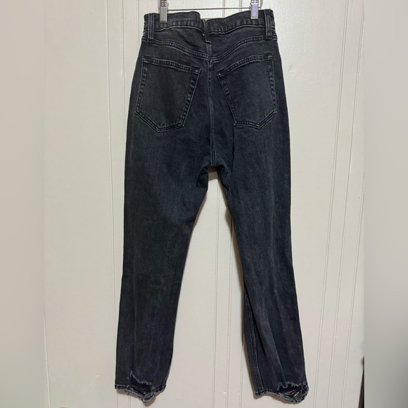 Abercrombie and Fitch distressed black jeans, straight leg, high waist - Picture 4 of 5